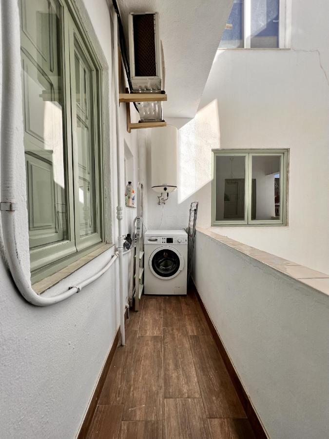 Downtown Apartment By United Renters Alicante Eksteriør bilde